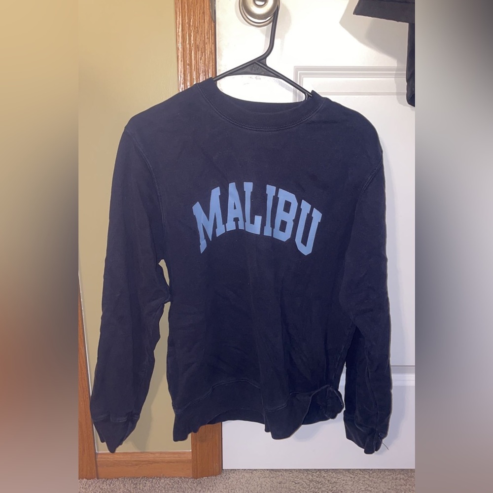 Brandy Melville Crewneck